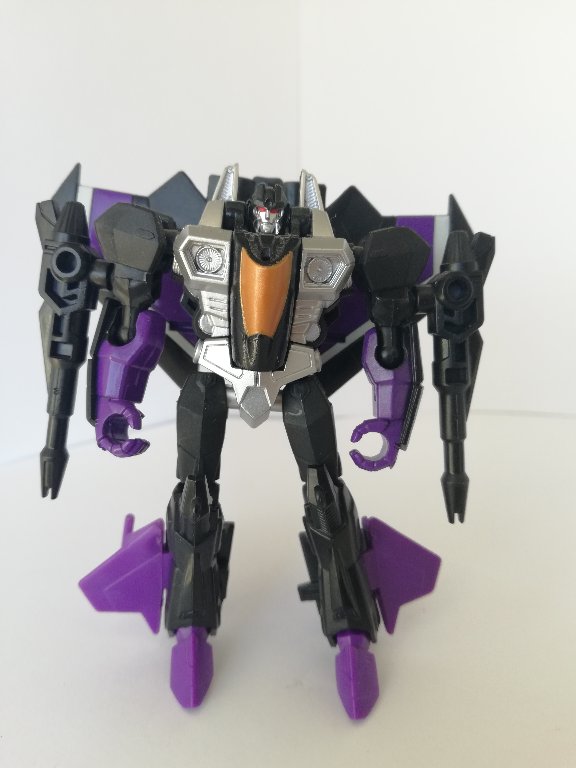 Skywarp combiner wars - Image 1