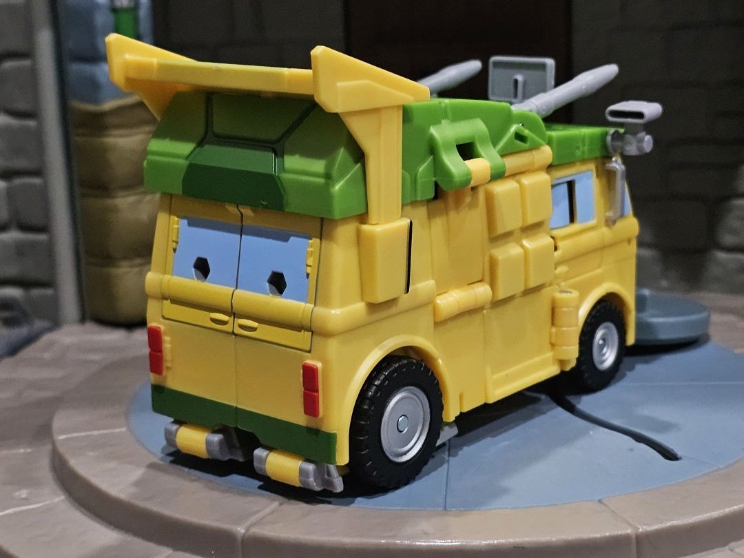 Party Wallop - Image 6