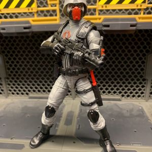 Cobra Night Attack 4-WD Stinger & Driver