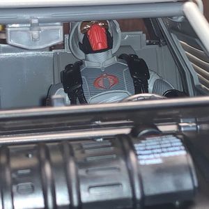 Cobra Night Attack 4-WD Stinger & Driver