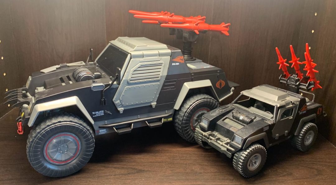 Cobra Night Attack 4-WD Stinger & Driver - Image 44