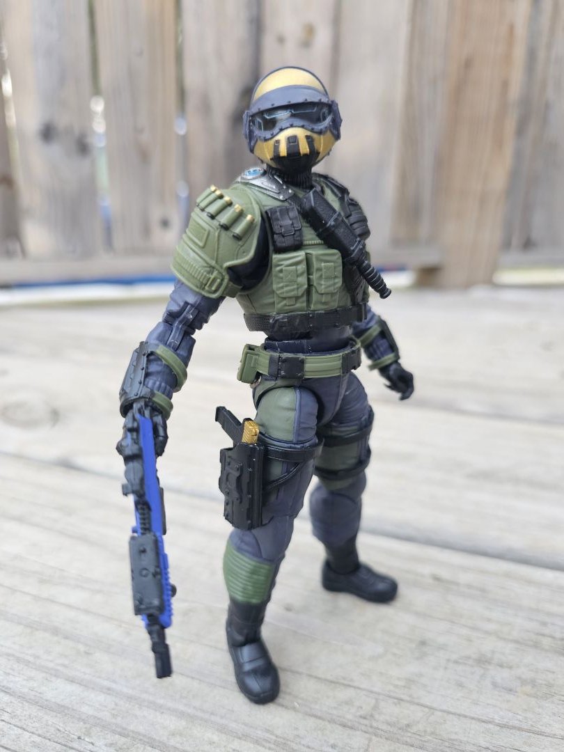 Steel Commander  - Image 1