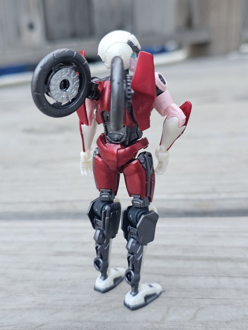 Arcee - Image 4