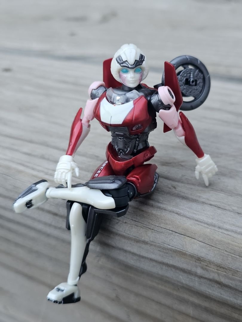 Arcee - Image 8