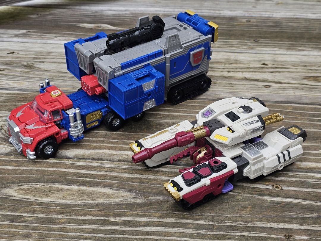 Armada Galvatron - Image 8