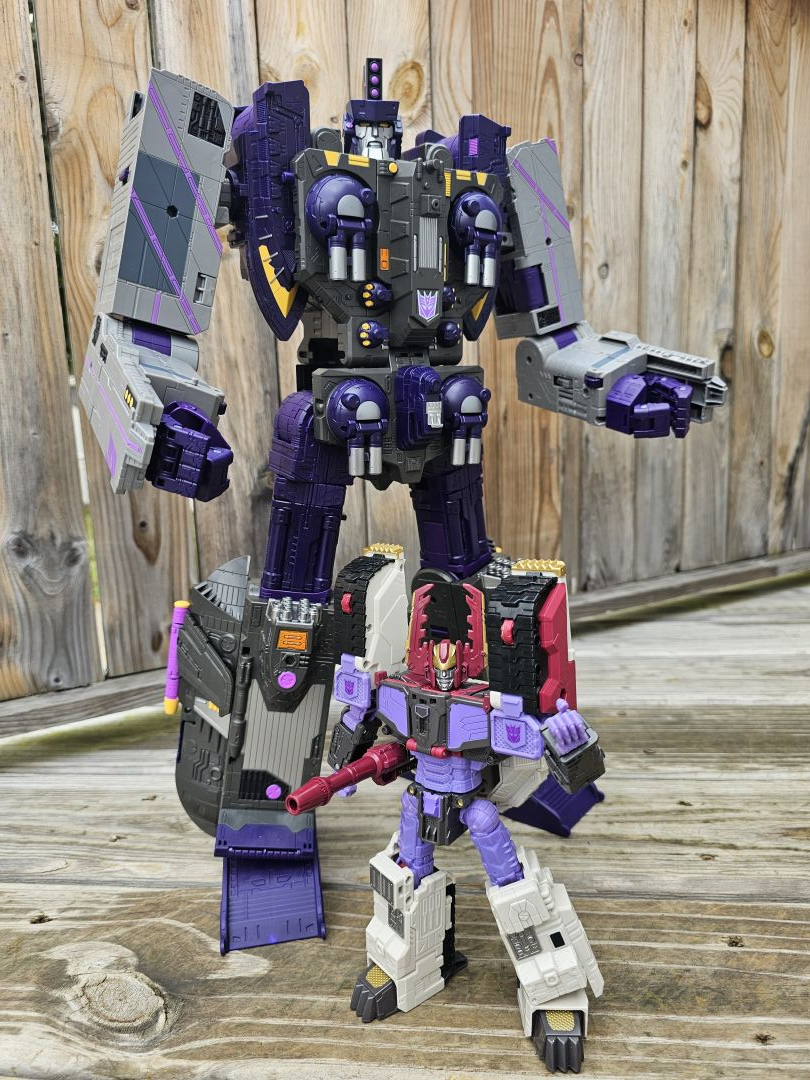 Armada Galvatron - Image 11
