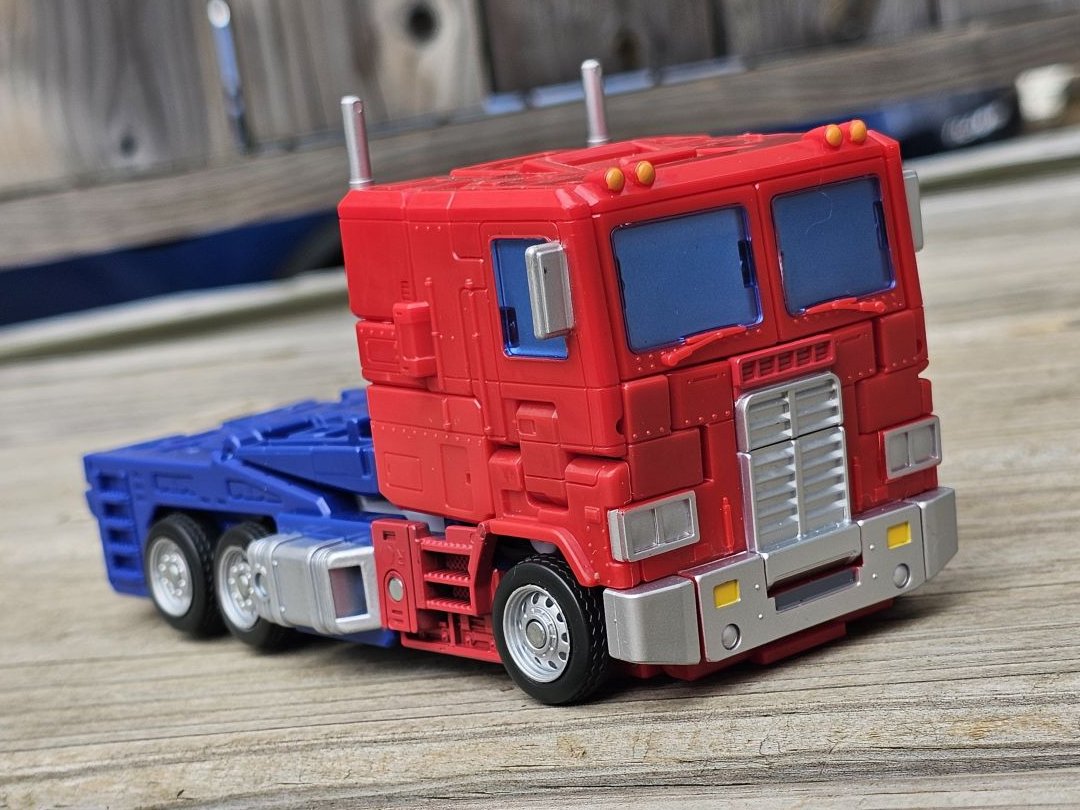 86 Optimus  - Image 6