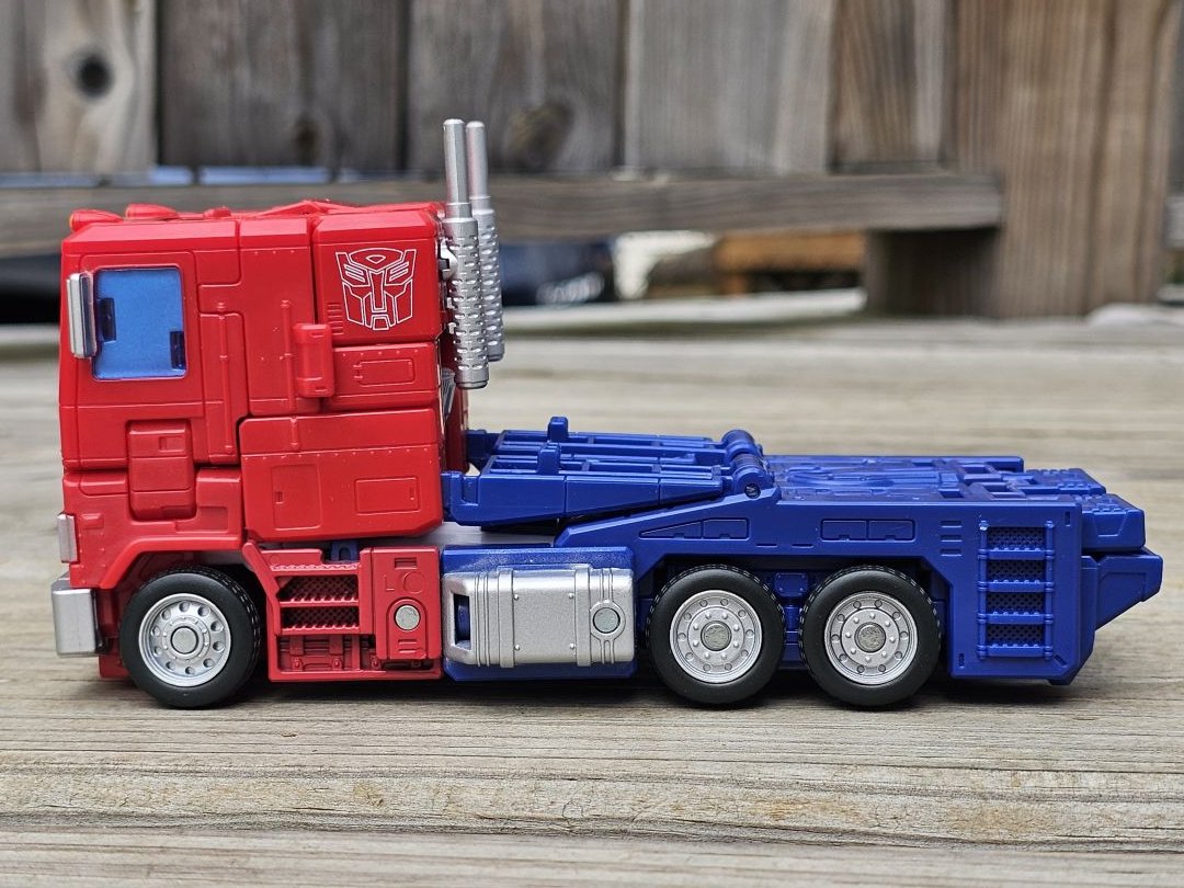 86 Optimus  - Image 8