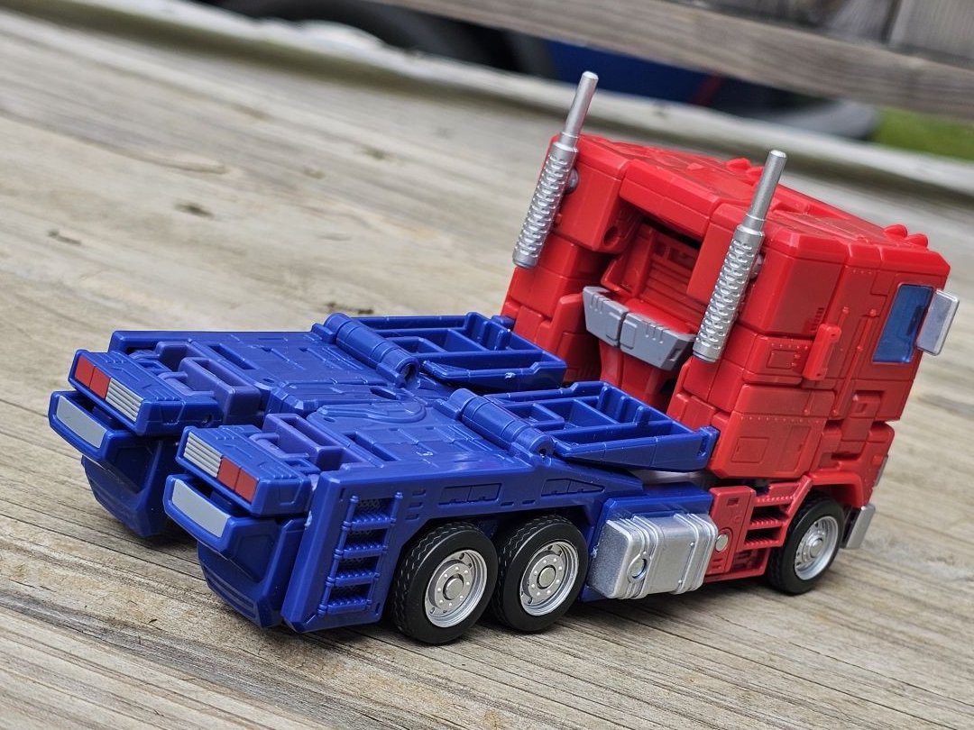 86 Optimus  - Image 10