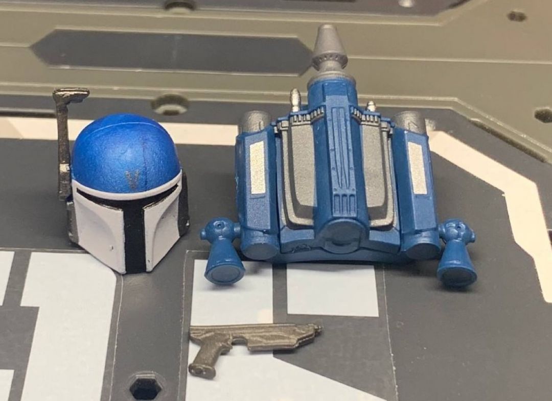 Mandalorian Fleet Commander - Image 3
