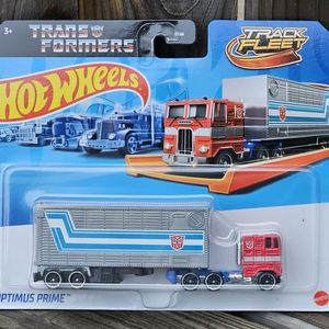 Track Fleet Optimus Prime 