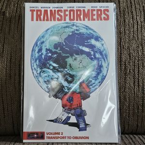 Monthly Comic Pick Ups