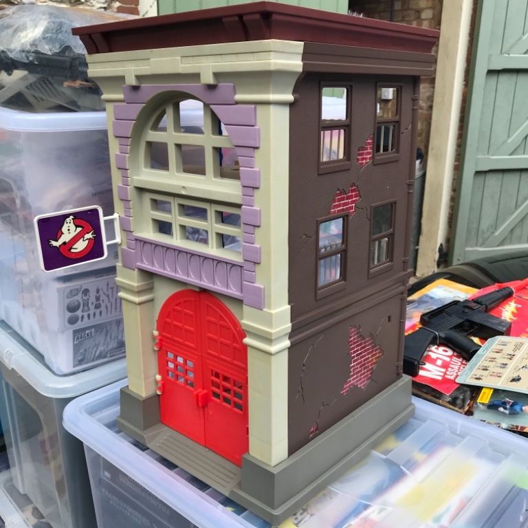 Ghostbusters Fire Station HQ - Image 17
