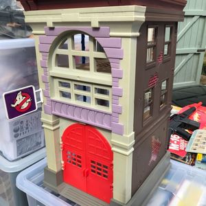 Ghostbusters Fire Station HQ
