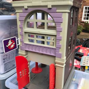 Ghostbusters Fire Station HQ
