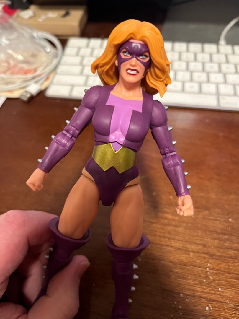 Marvel Legends Secret Wars Titania - Image 2
