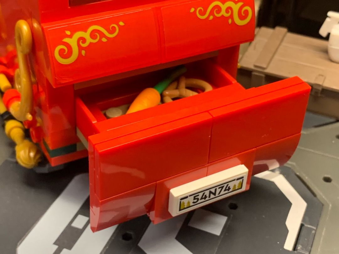Santa’s Sleigh - Image 8