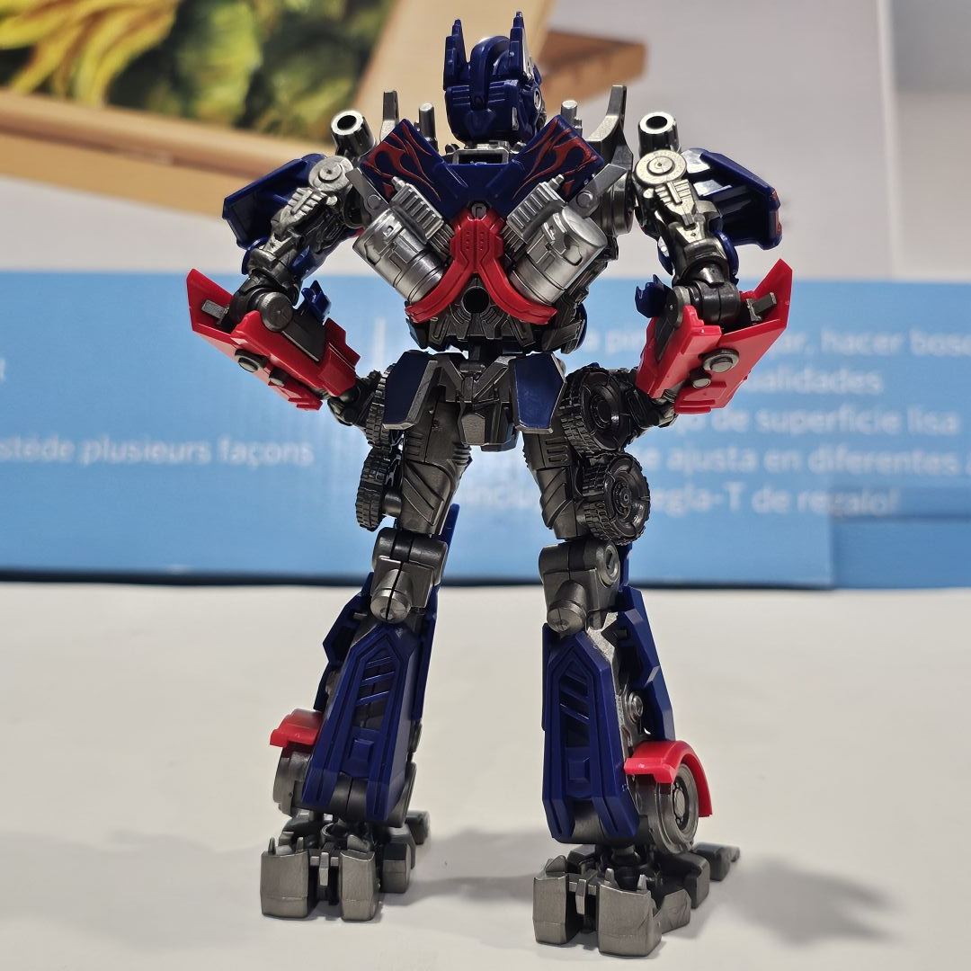 07 Optimus  - Image 4