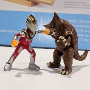 Ultraman Gaia, V2