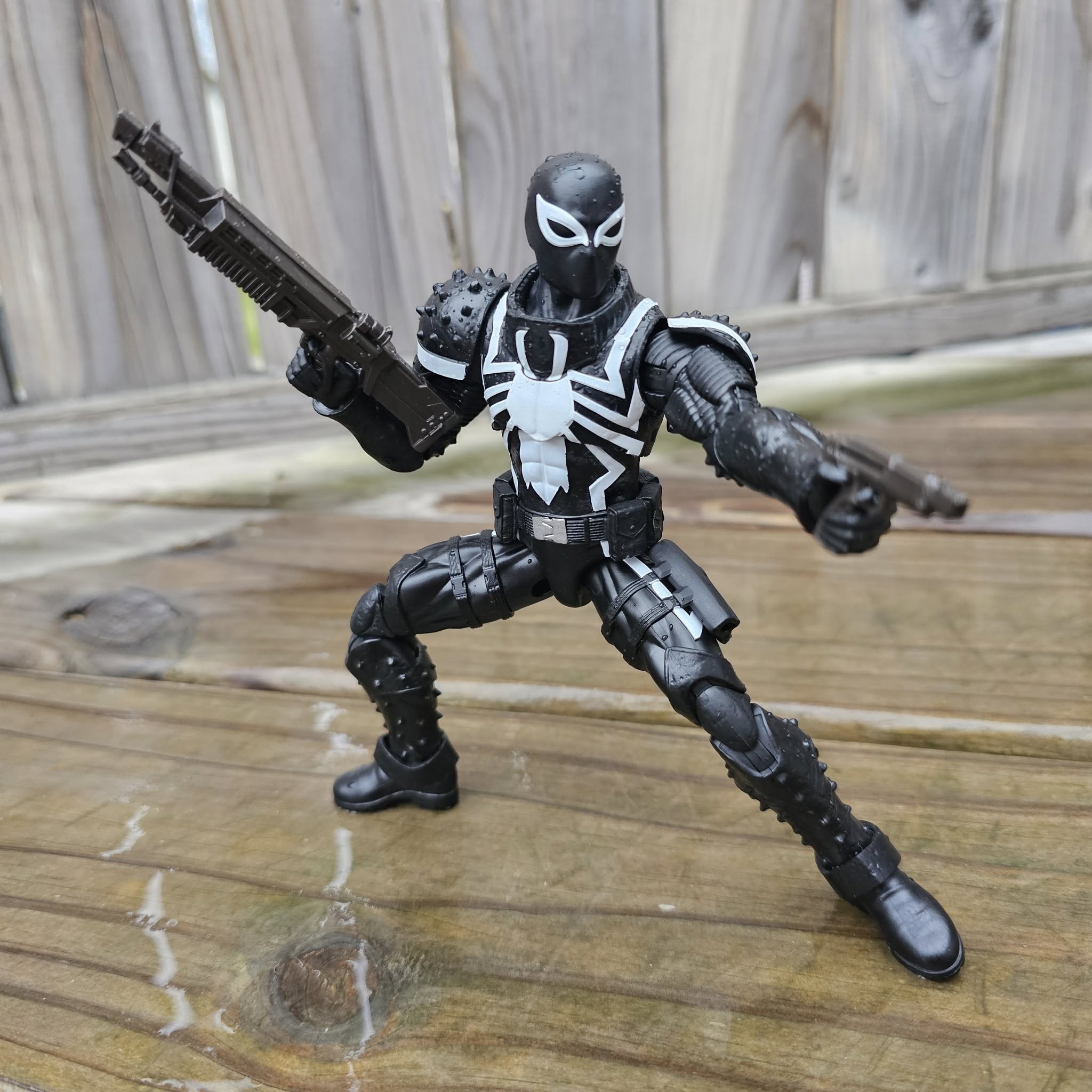 Agent Venom - Image 4