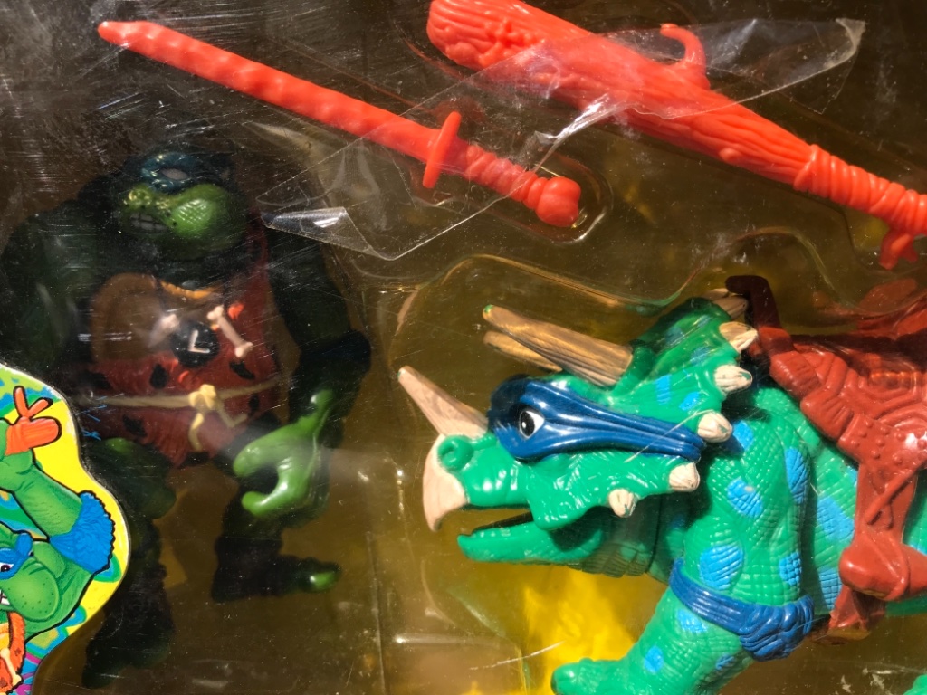 Cave-Turtle Leo and his Dingy Dino - Image 4