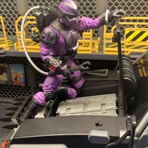 Cobra Night Attack 4-WD Stinger & Driver
