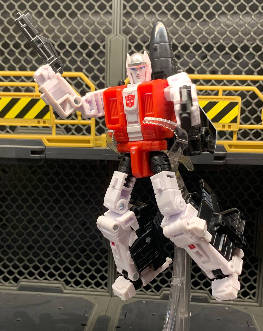Aerialbot Air Raid - Image 3