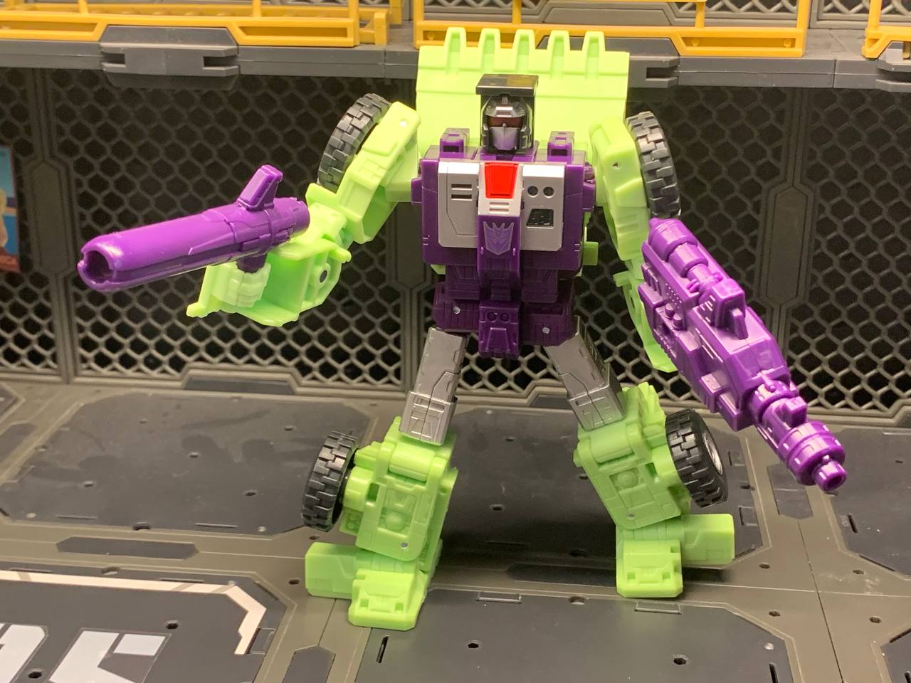 Constructicon Scrapper - Image 2