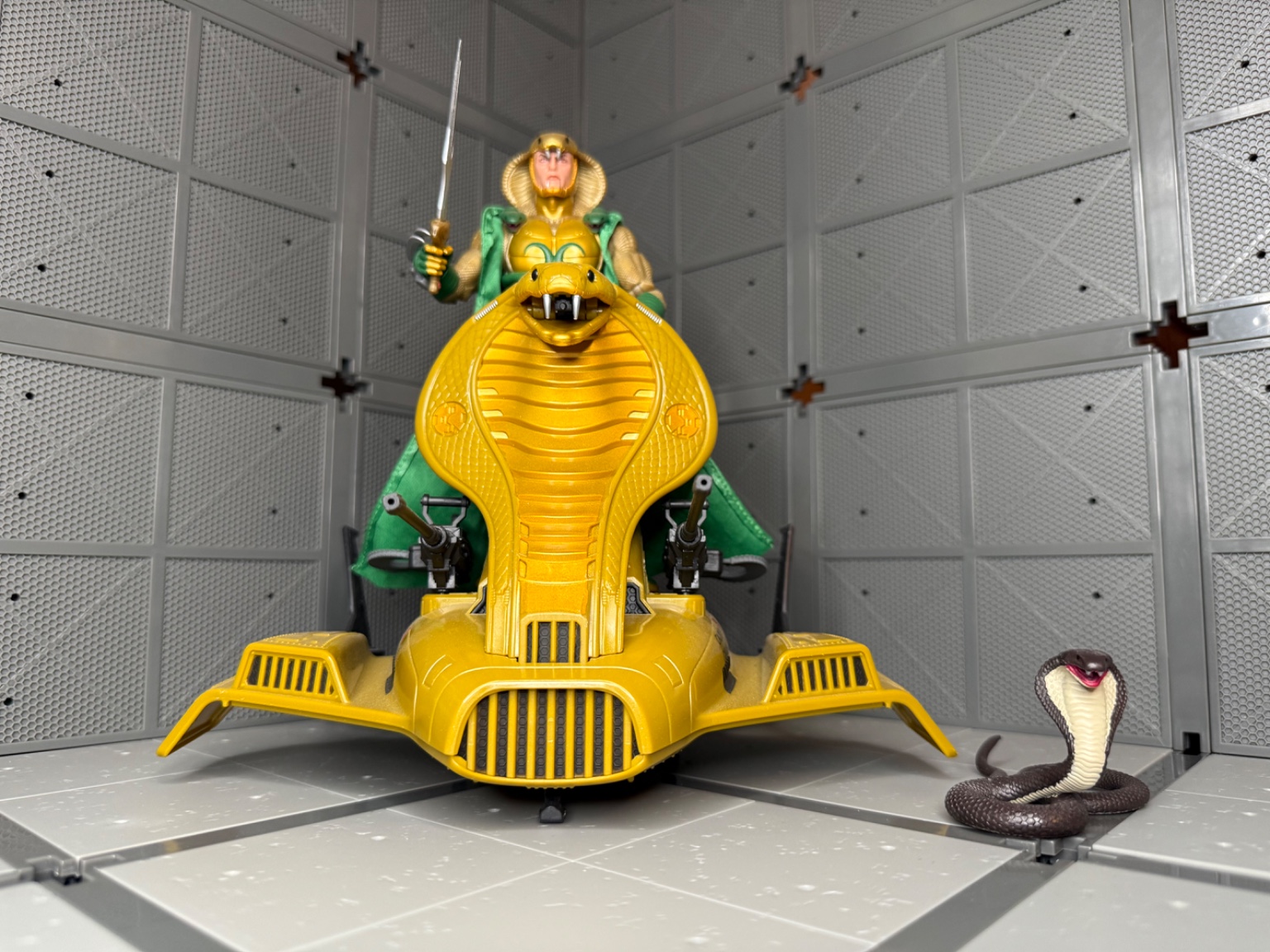 Serpentor & Air Chariot - Image 1
