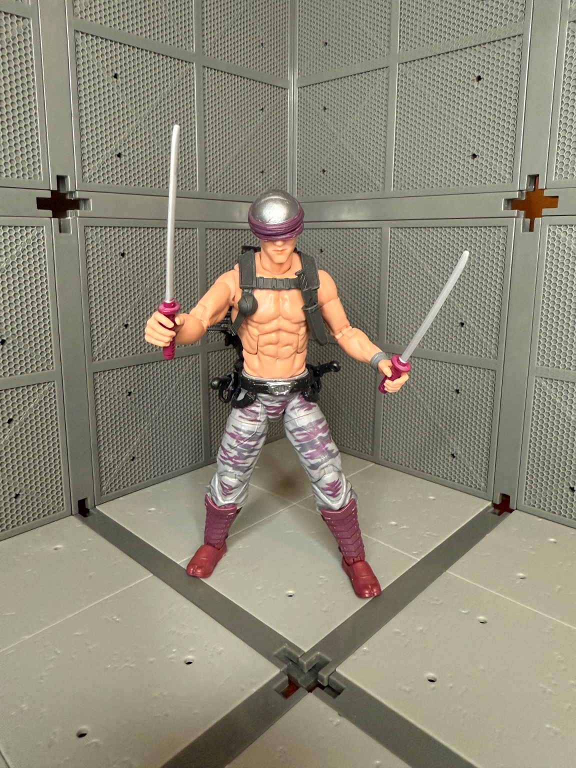 Night Creeper Leader - Image 1