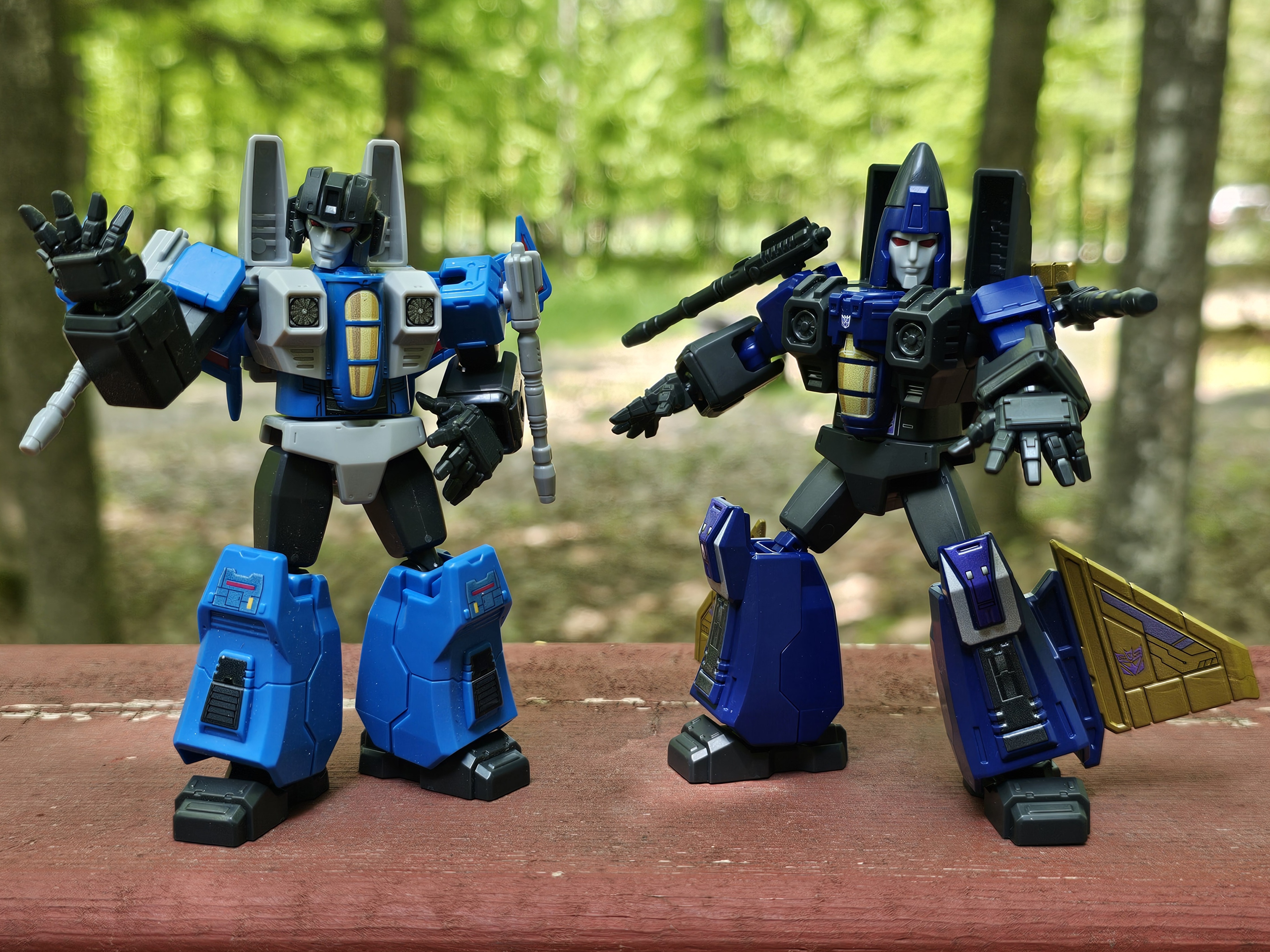 Blue seekers - Image 1