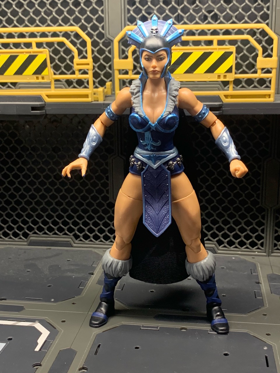 Evil-Lyn - Image 2
