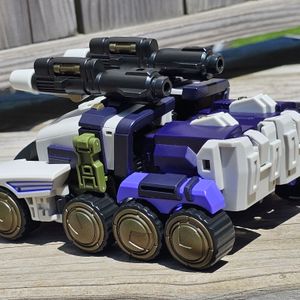 Thunder Pronminon