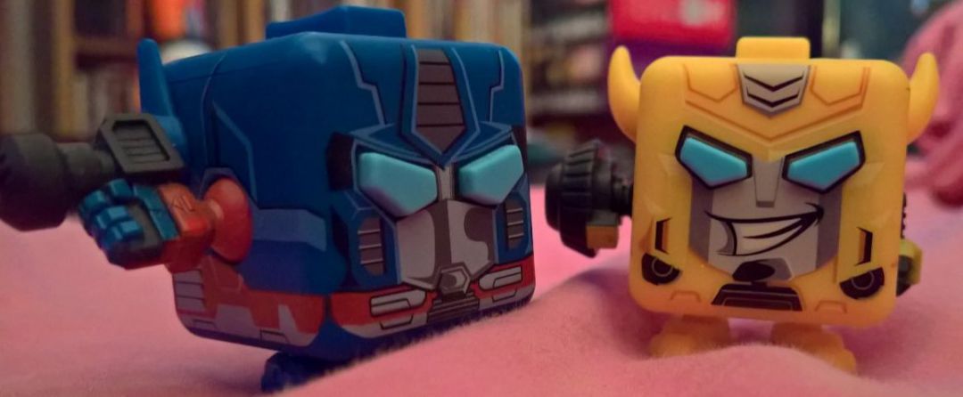 Optimus Prime and Bumblebee - Image 1