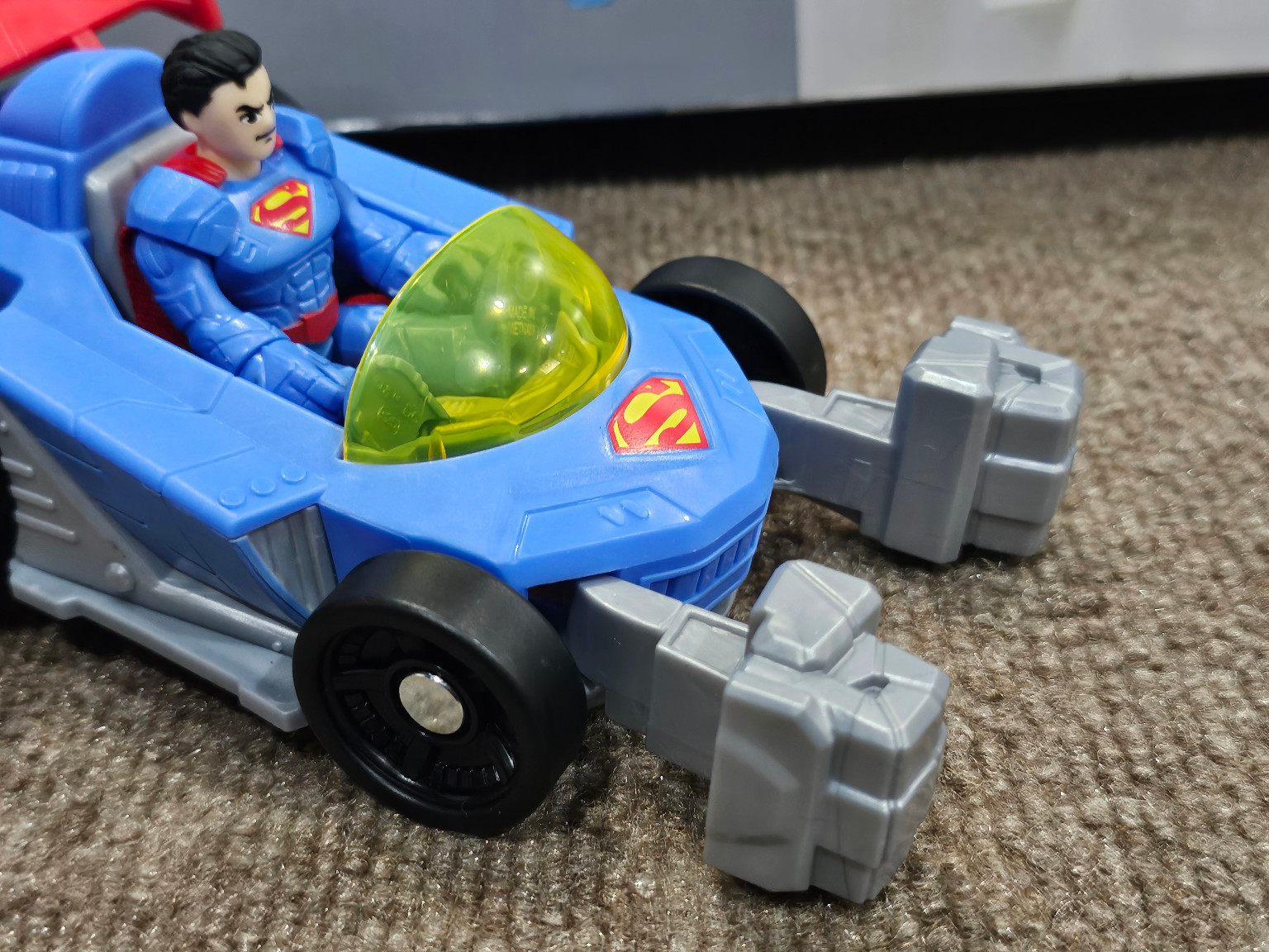 Supermobile - Image 5