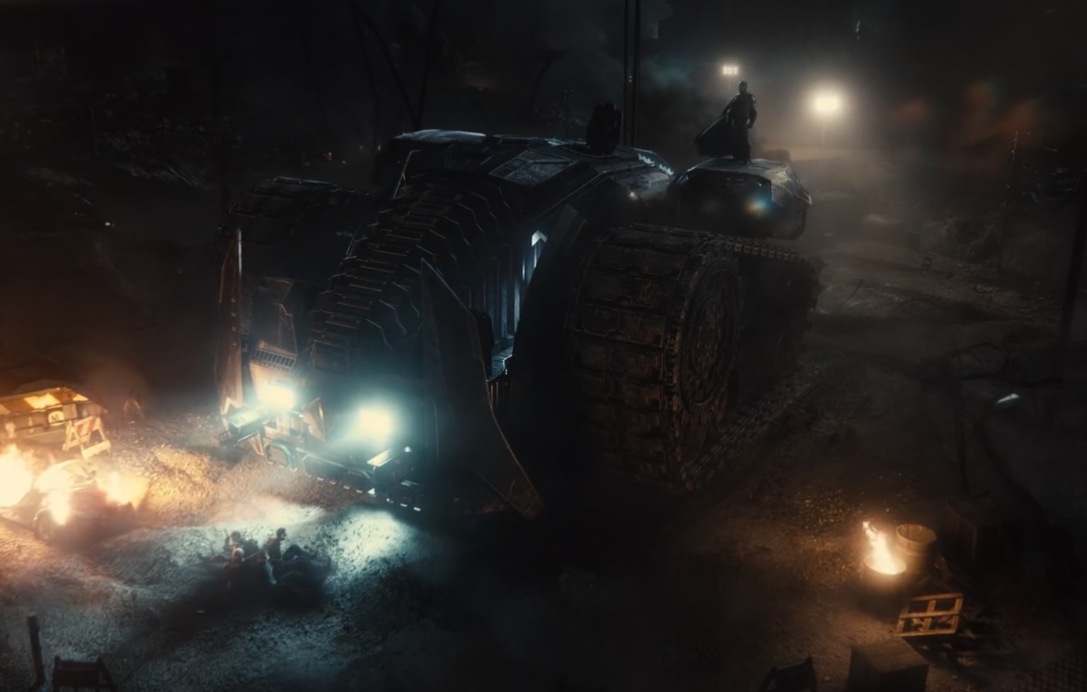 Bat Tank Model from The Dark Knight Returns - Image 6