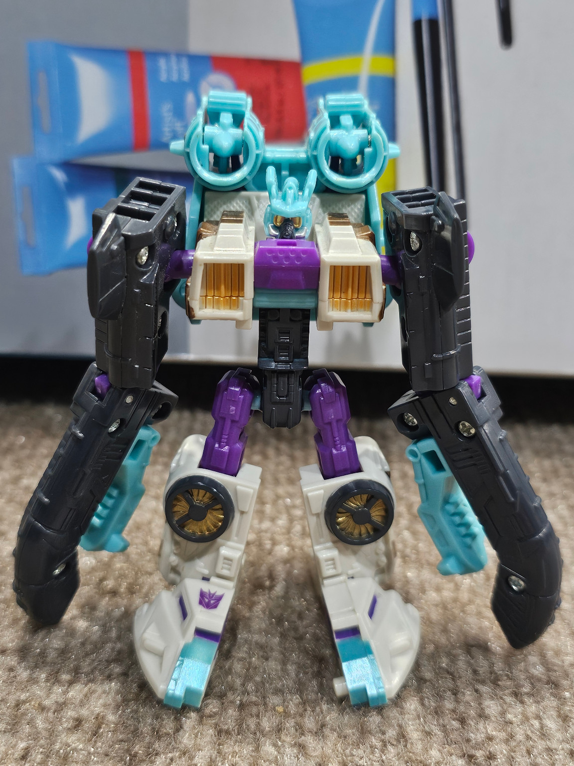 Shortround - Image 1