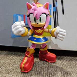 Amy Wonderwoman