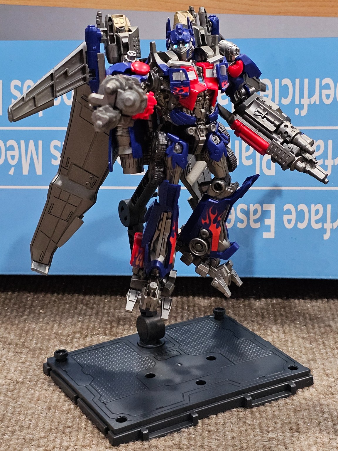 Jetwing Optimus Prime  - Image 6