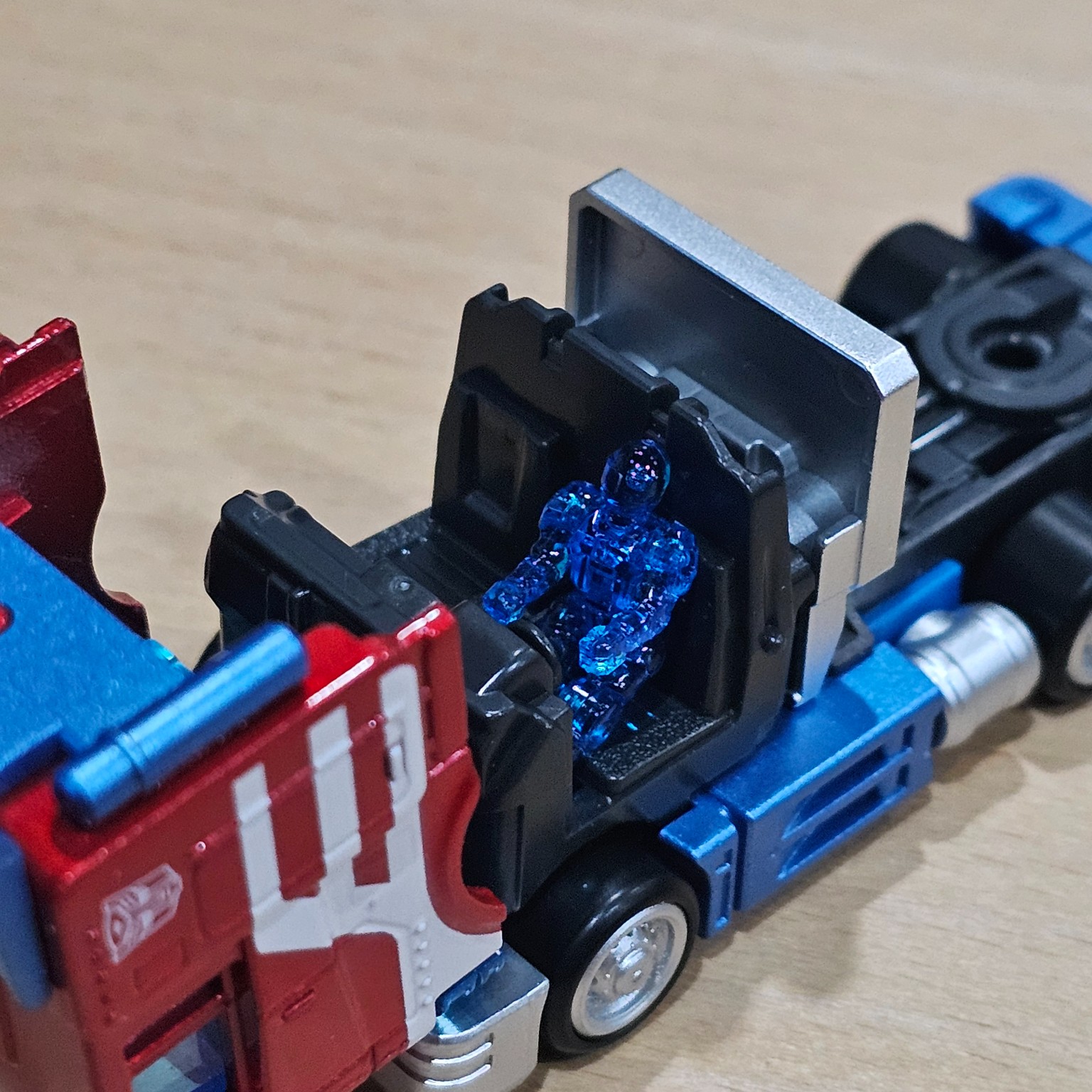 Optimus Prime  - Image 3