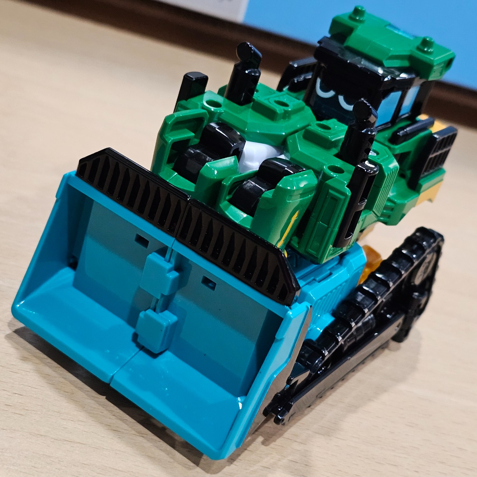 Bluster Gale - Image 5