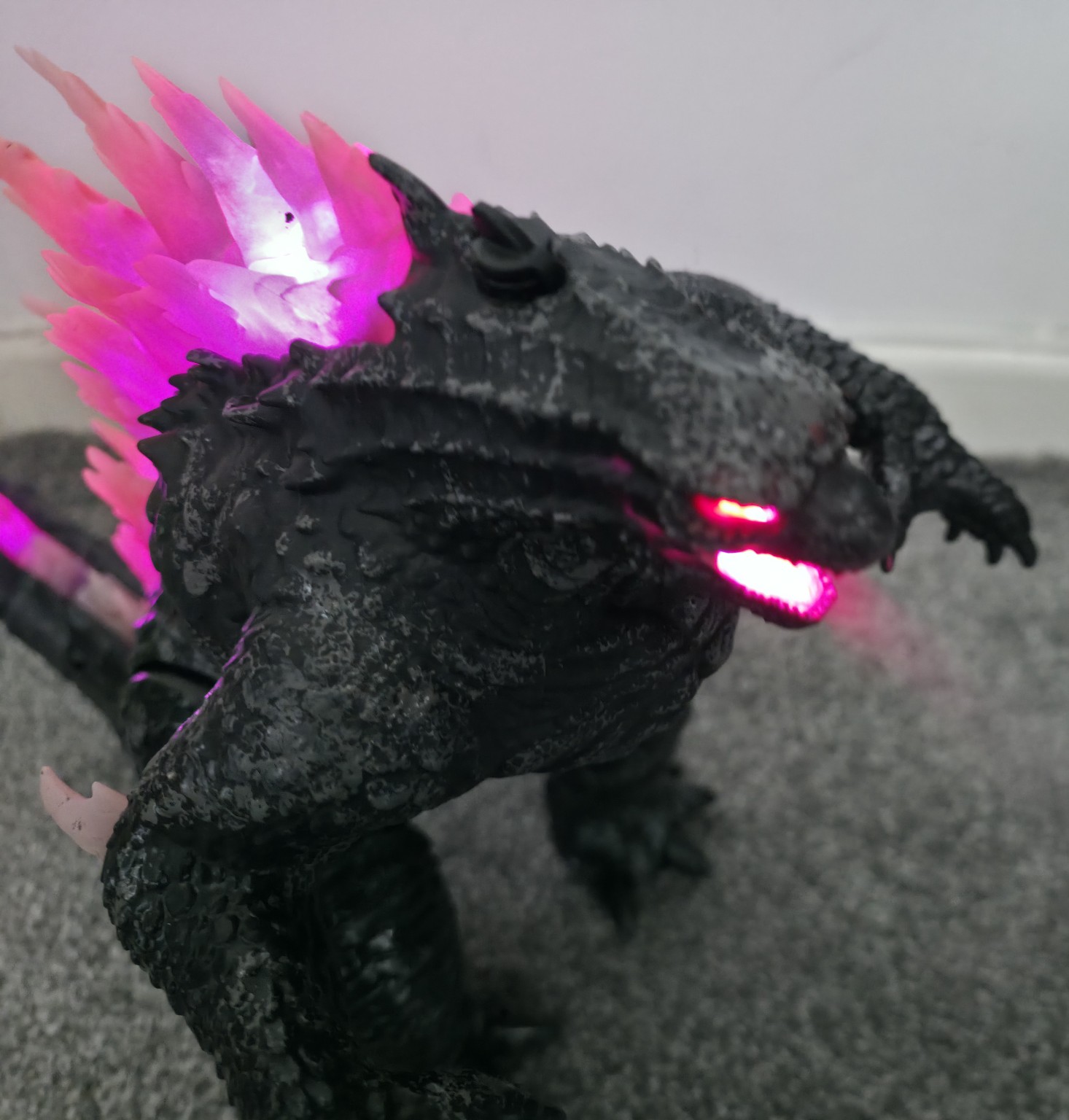Godzilla RC - Image 3
