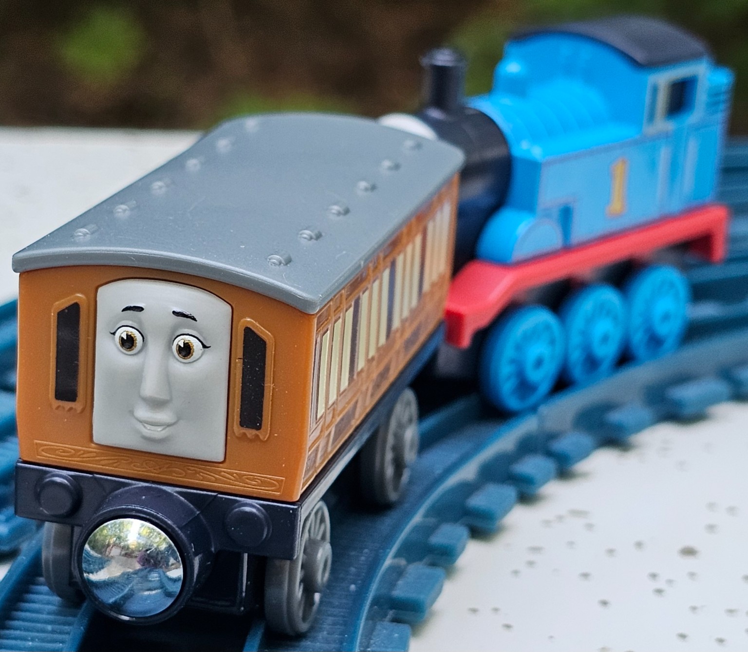 Thomas & Annie - Image 3