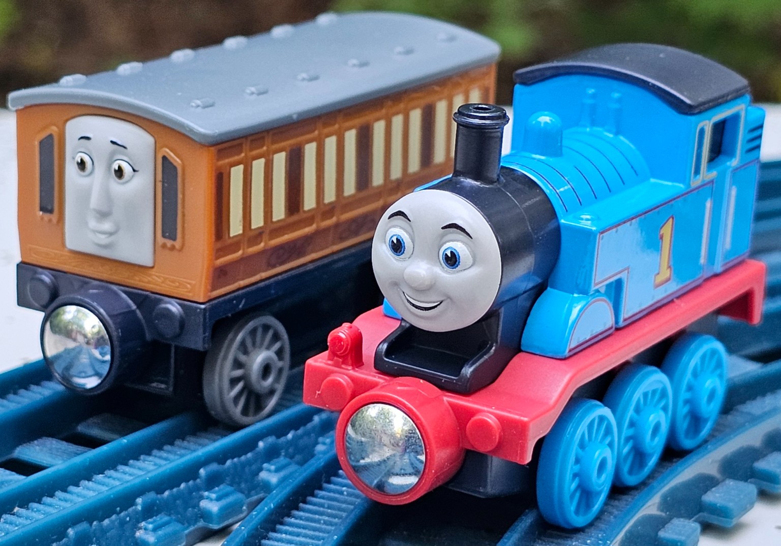 Thomas & Annie - Image 4