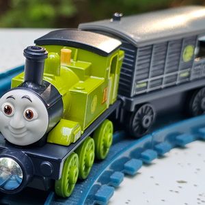 Oilver & Toad