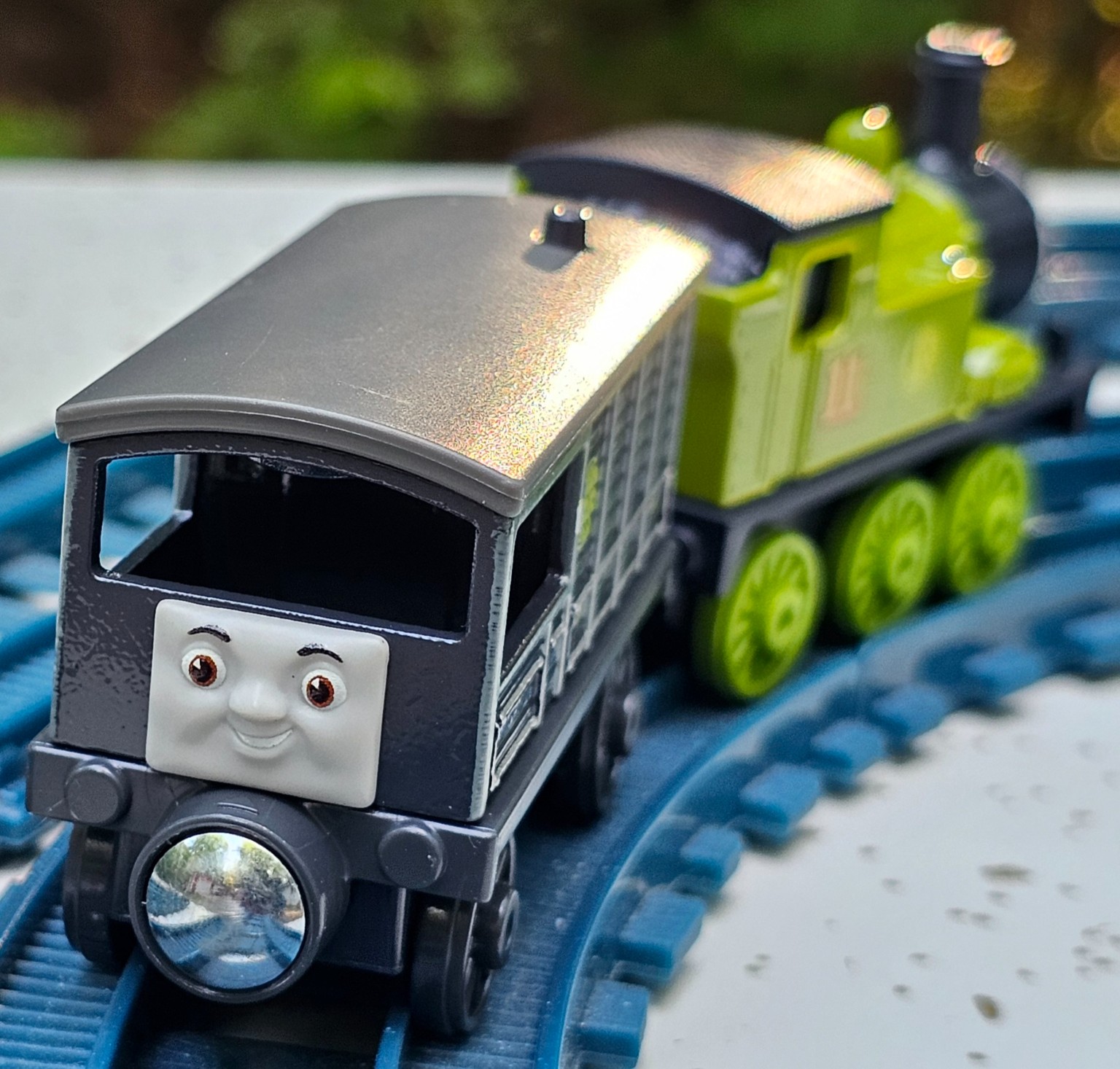 Oilver & Toad - Image 3