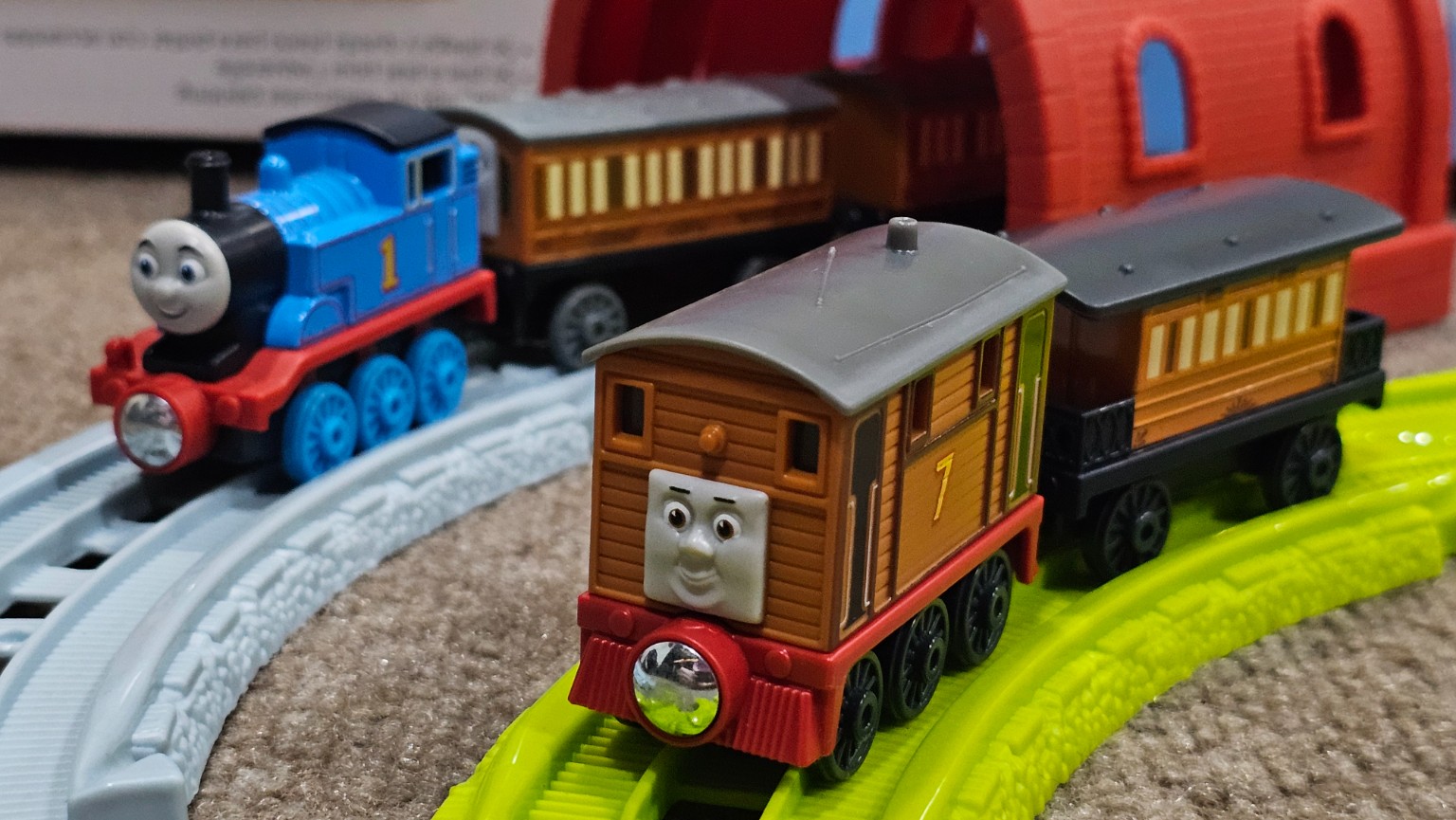 Toby & Henrietta - Image 4