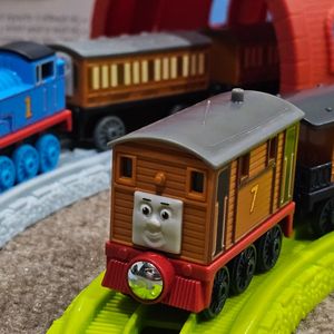 Toby & Henrietta