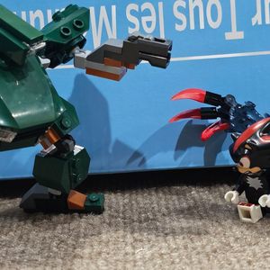 Shadow Mech v.s. G.U.N. Trooper