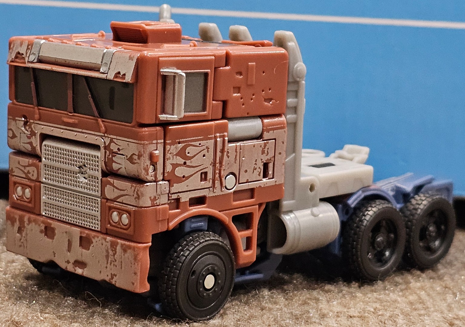 Evasion Optimus Prime  - Image 2